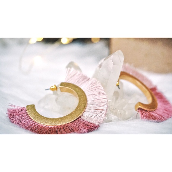 NEW! Pink Two Tone Hoop Tassel Earrings Gold - Picture 4 of 8